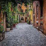 Notte a Trastevere